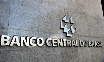 Banco Central eleva previsão do PIB em 2024